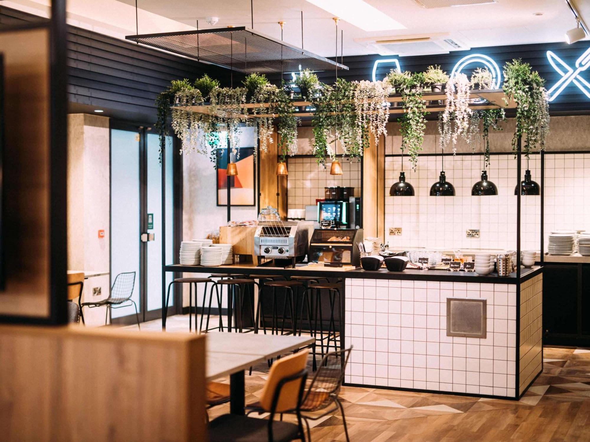 Ibis Belfast City Centre Kültér fotó